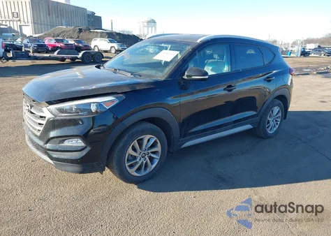 2017 Hyundai Tucson Se Plus z USA, uszkodzony, nr VIN KM8J33A40HU427144